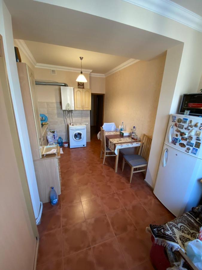 Large Cozy Apartment On Beginning Of Komitas Ave Γιερεβάν Εξωτερικό φωτογραφία